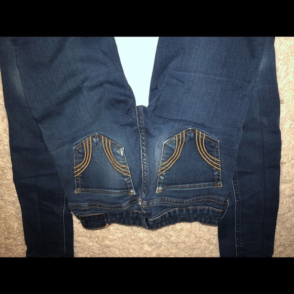 Super skinny hollister jeans - Picture 3 of 3